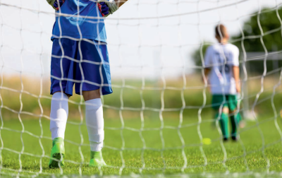 Wczesna specjalizacja w sporcie: ryzyko urazów, kontuzji i wypalenia?