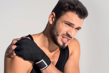 Czym jest uszkodzenie barku typu SLAP? Objawy, przyczyny i metody leczenia