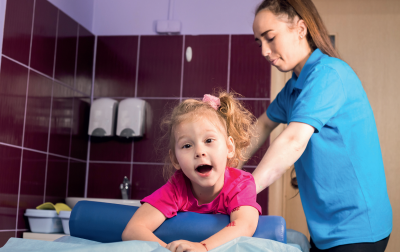 Mózgowe porażenie dziecięce – możliwości dawniej i wyzwania obecnie