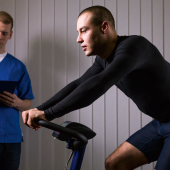 Test stromej rampy w ocenie wydolności tlenowej u osób po chorobie nowotworowej