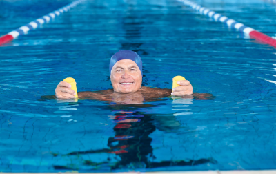 Ćwiczenia w wodzie zmniejszające ból dolnej części pleców