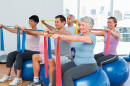 Pilates poprawia sprawność fizyczną i zmniejsza ryzyko upadków u osób starszych. Przegląd systematyczny i metaanaliza
