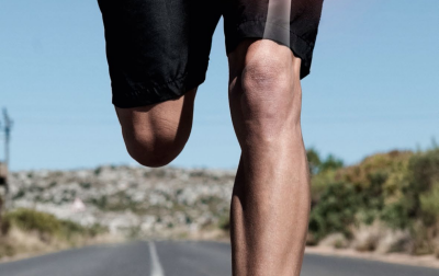 Moc wyprostu nóg u pacjentów z chorobą zwyrodnieniową stawu biodrowego. Badanie przekrojowe