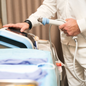 Pozaustrojowa terapia falą uderzeniową. Przegląd aparatów